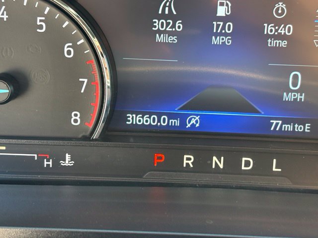 Used 2023 Ford Explorer XLT w/ Equipment Group 202A AWD/4WD image 4