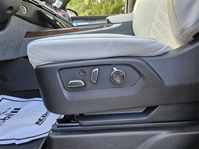 New 2025 Cadillac Escalade Sport Platinum w/ LPO, ONYX Package image 11