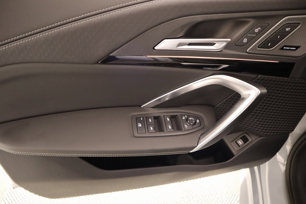 New 2026 BMW X2 xDrive28i w/ Technology Package image 18