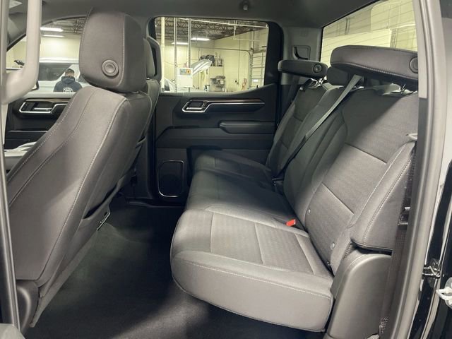 Used 2024 Chevrolet Silverado 1500 LT image 23