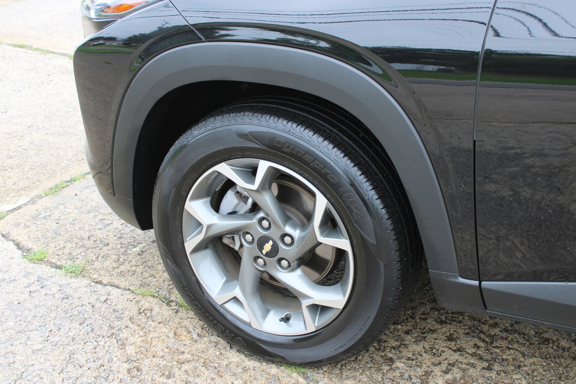 Used 2025 Chevrolet Trax LT FWD image 10