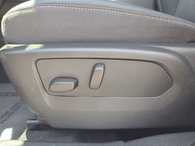 Certified 2022 Buick Envision Preferred FWD image 18