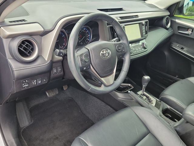Used 2017 Toyota RAV4 Limited w/ Advanced Technology Package AWD/4WD image 20
