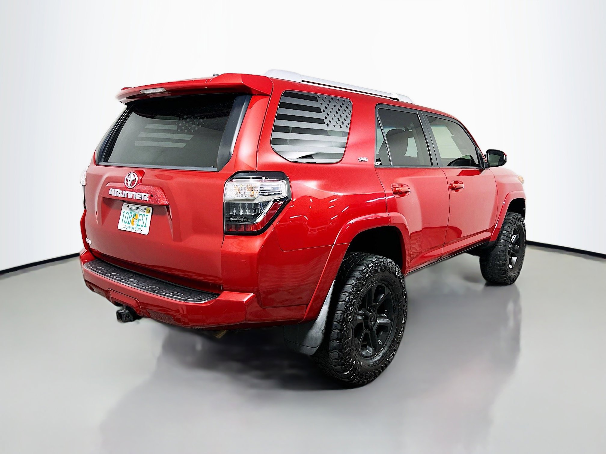 Used 2018 Toyota 4Runner SR5 image 4