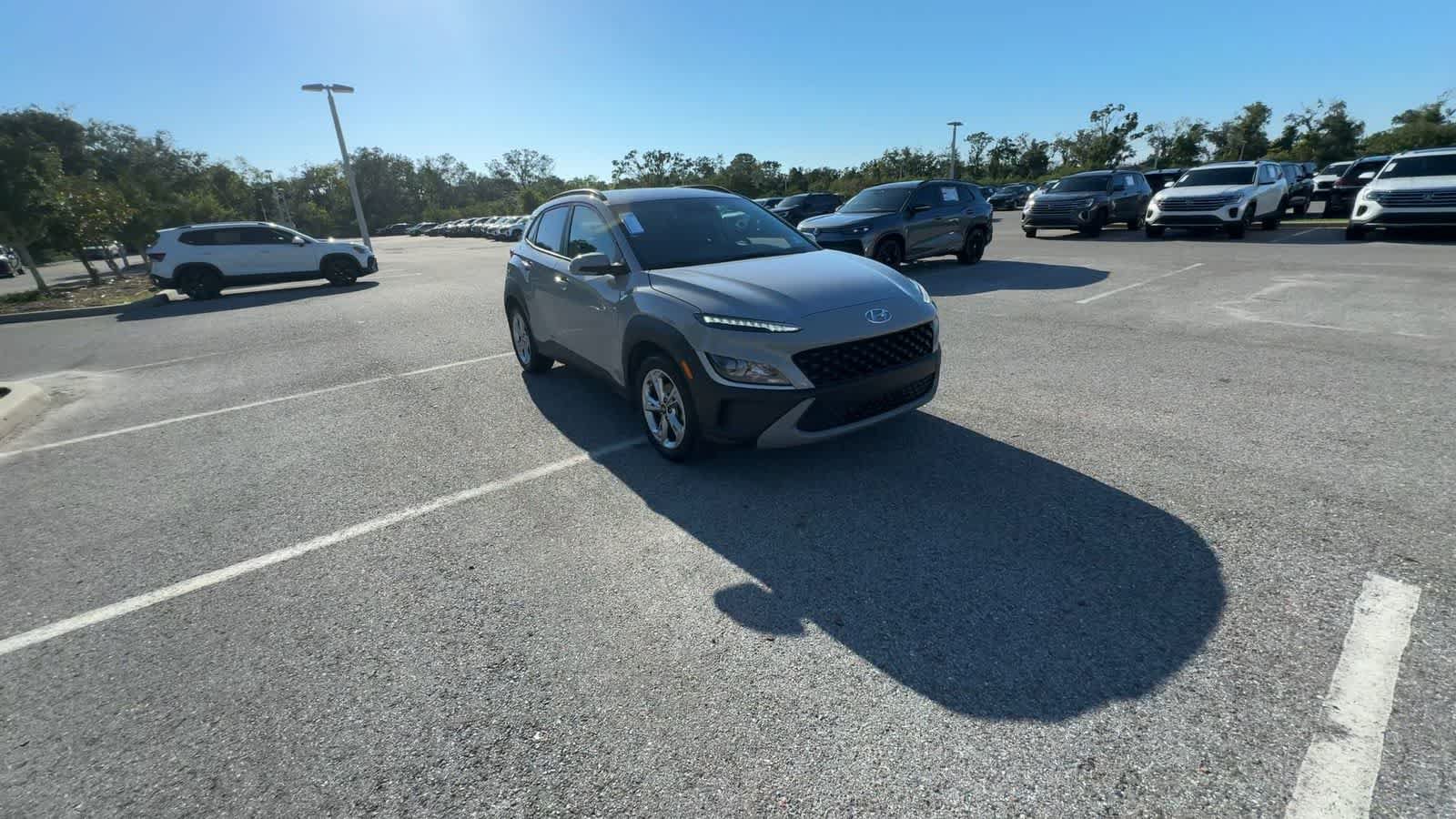 Used 2022 Hyundai Kona SEL FWD video 2