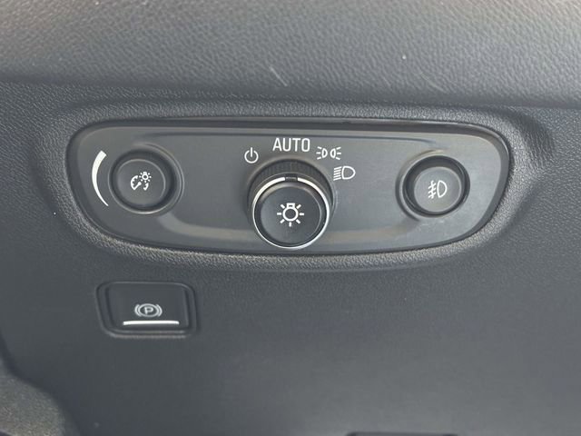 Used 2020 GMC Terrain SLT image 10