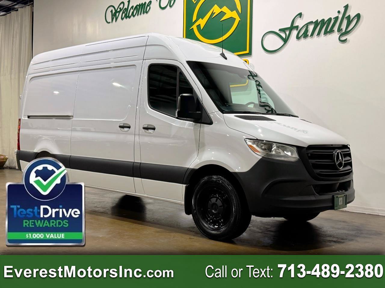 Used 2026 Mercedes-Benz Sprinter 2500 image 1