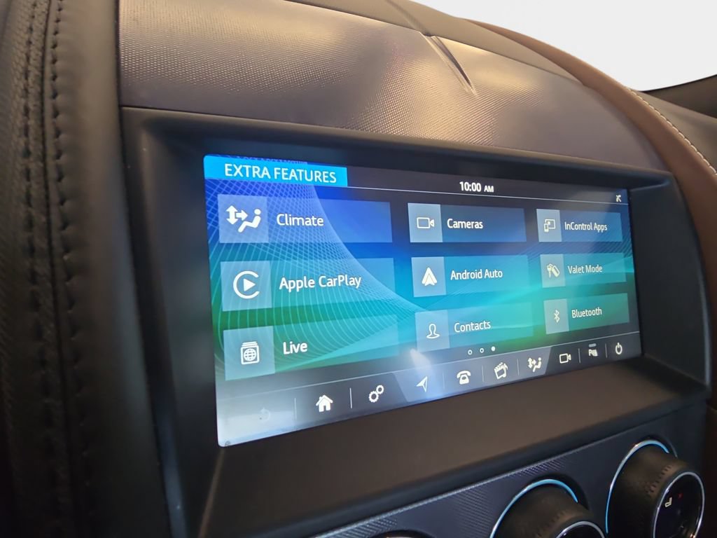Used 2020 Jaguar F-TYPE Coupe RWD image 22