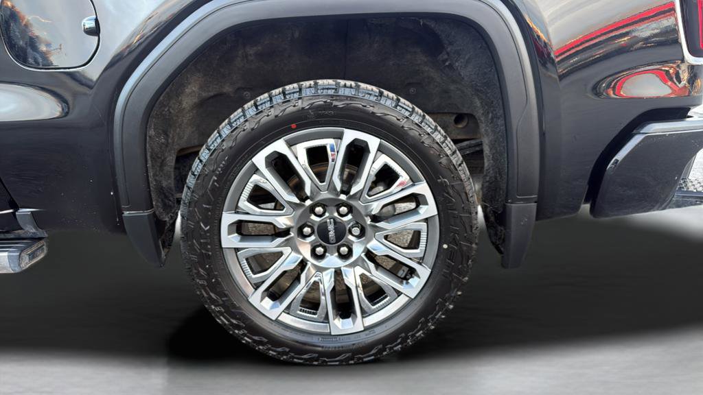 Used 2023 GMC Sierra 1500 Denali Ultimate image 34