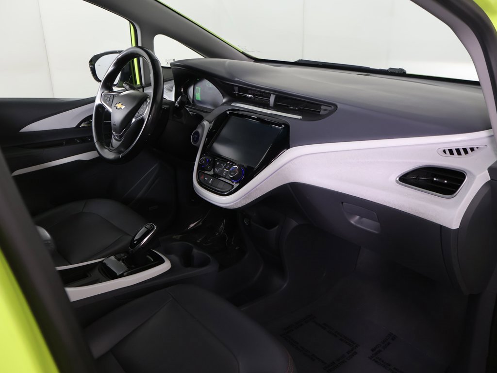 Used 2019 Chevrolet Bolt Premier w/ Infotainment Package image 29