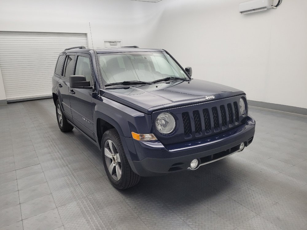 Used 2017 Jeep Patriot High Altitude AWD/4WD image 13