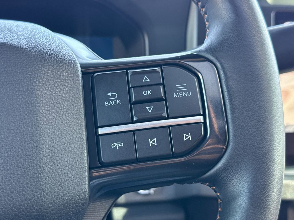 Used 2024 Ford F350 Platinum w/ FX4 Off-Road Package image 28