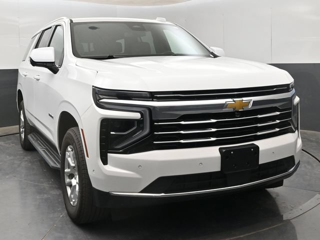 Used 2025 Chevrolet Tahoe LT AWD/4WD image 2