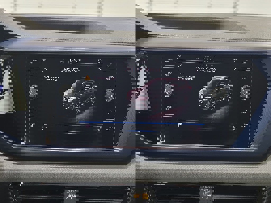 Used 2022 Volkswagen Taos SE image 21