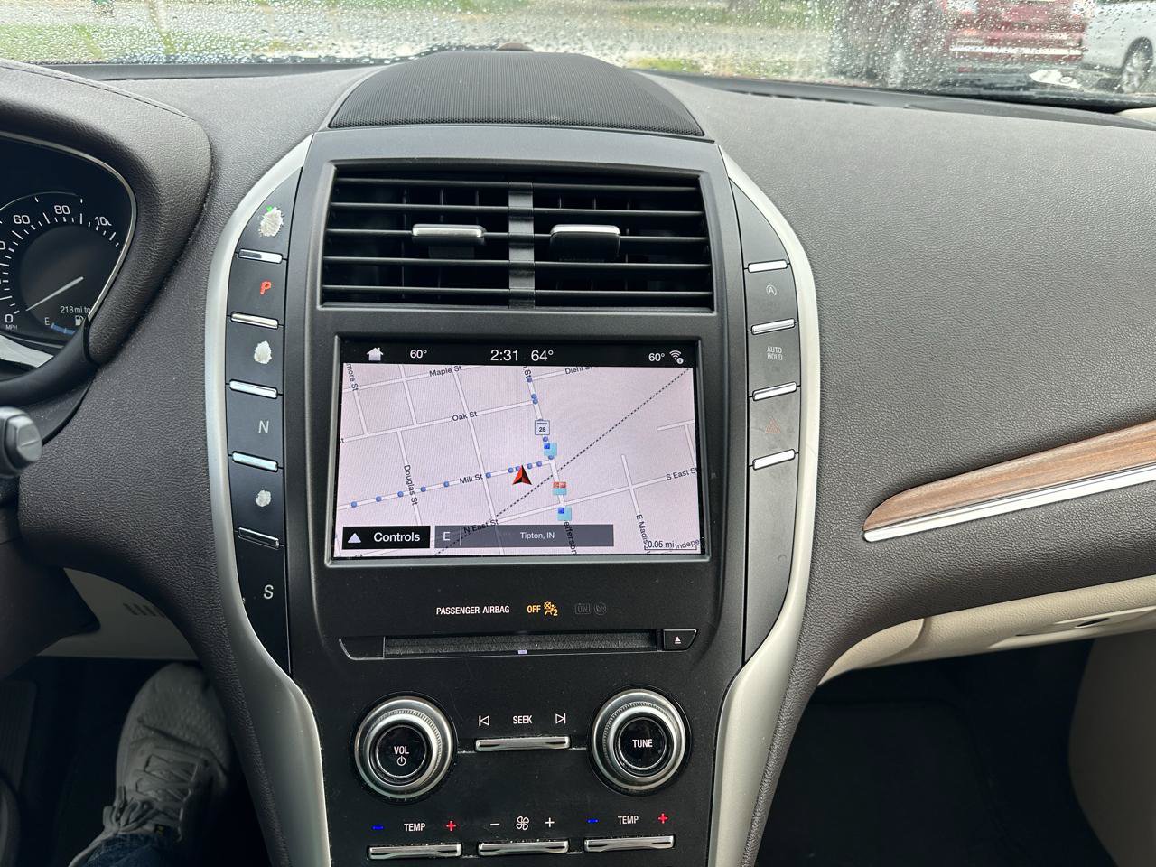 Used 2019 Lincoln MKC Select w/ Select Plus Package FWD image 14