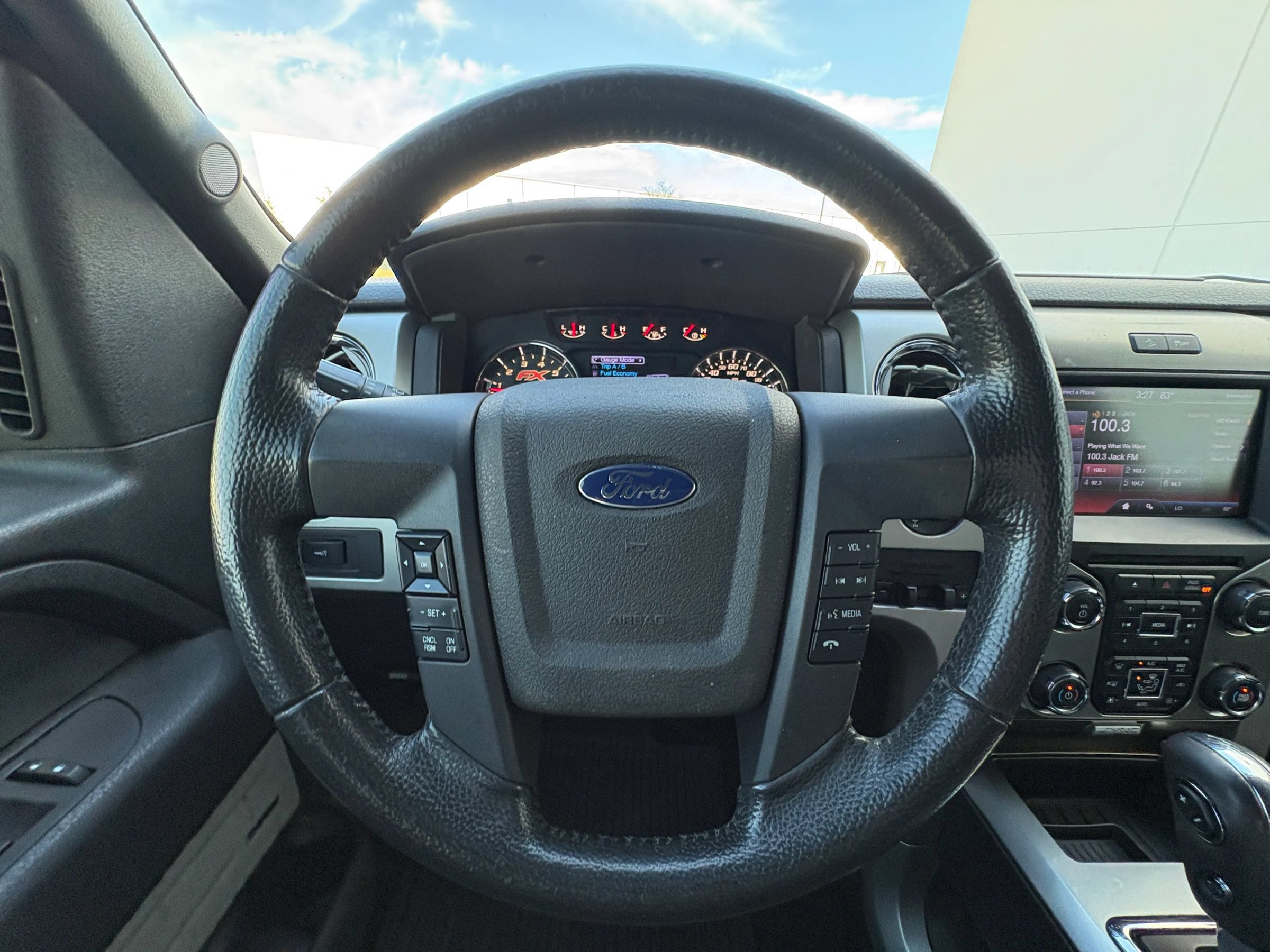 Used 2013 Ford F150 FX4 w/ Luxury Equipment Group AWD/4WD image 10