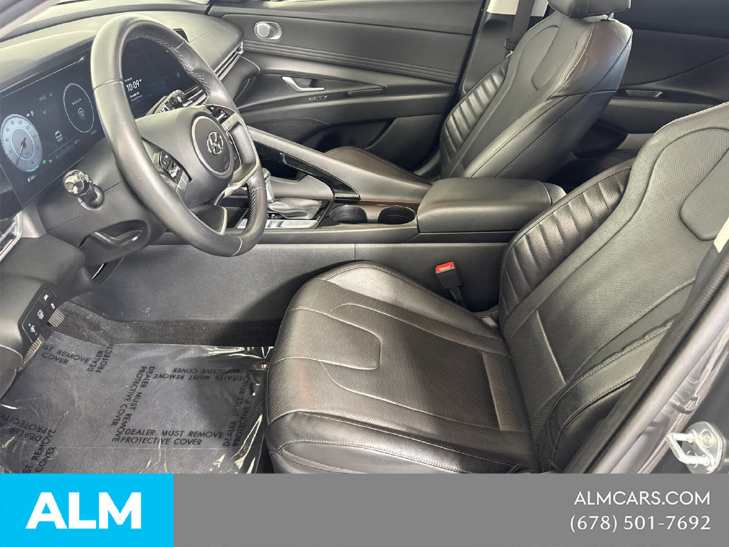 Used 2023 Hyundai Elantra Limited FWD image 11