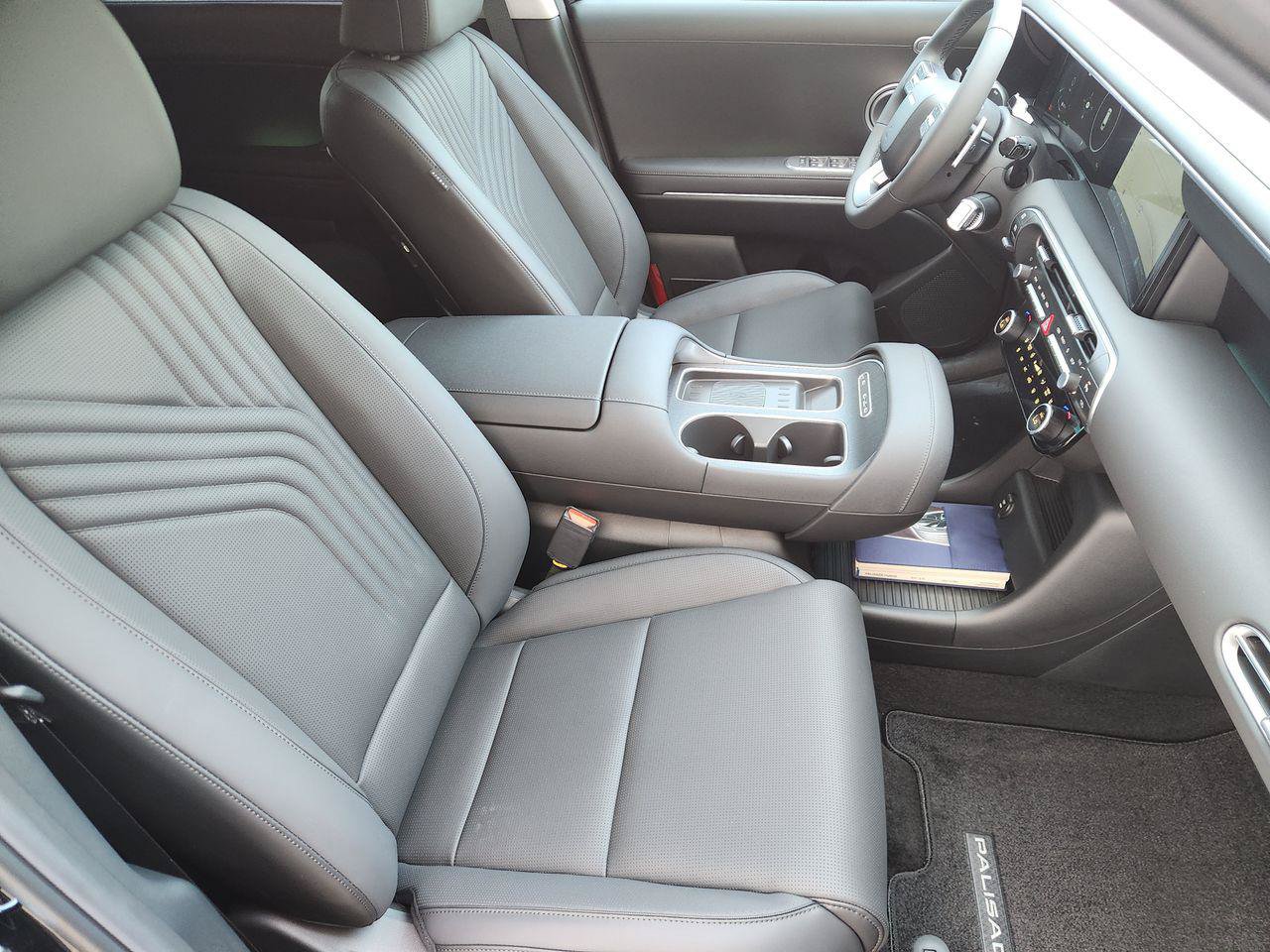 New 2027 Hyundai Palisade SEL Premium FWD image 11