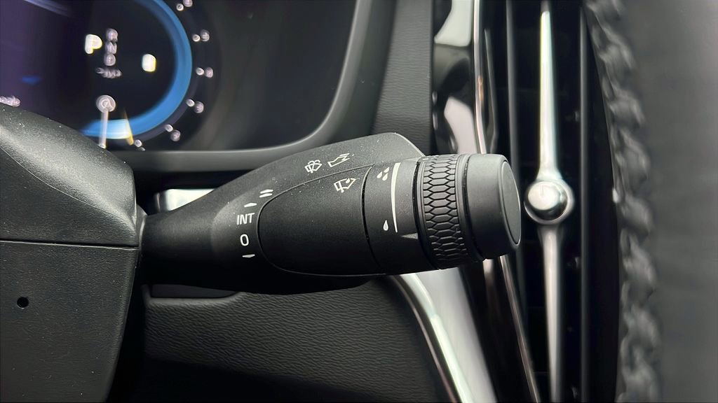 Used 2024 Volvo S60 B5 Core image 30