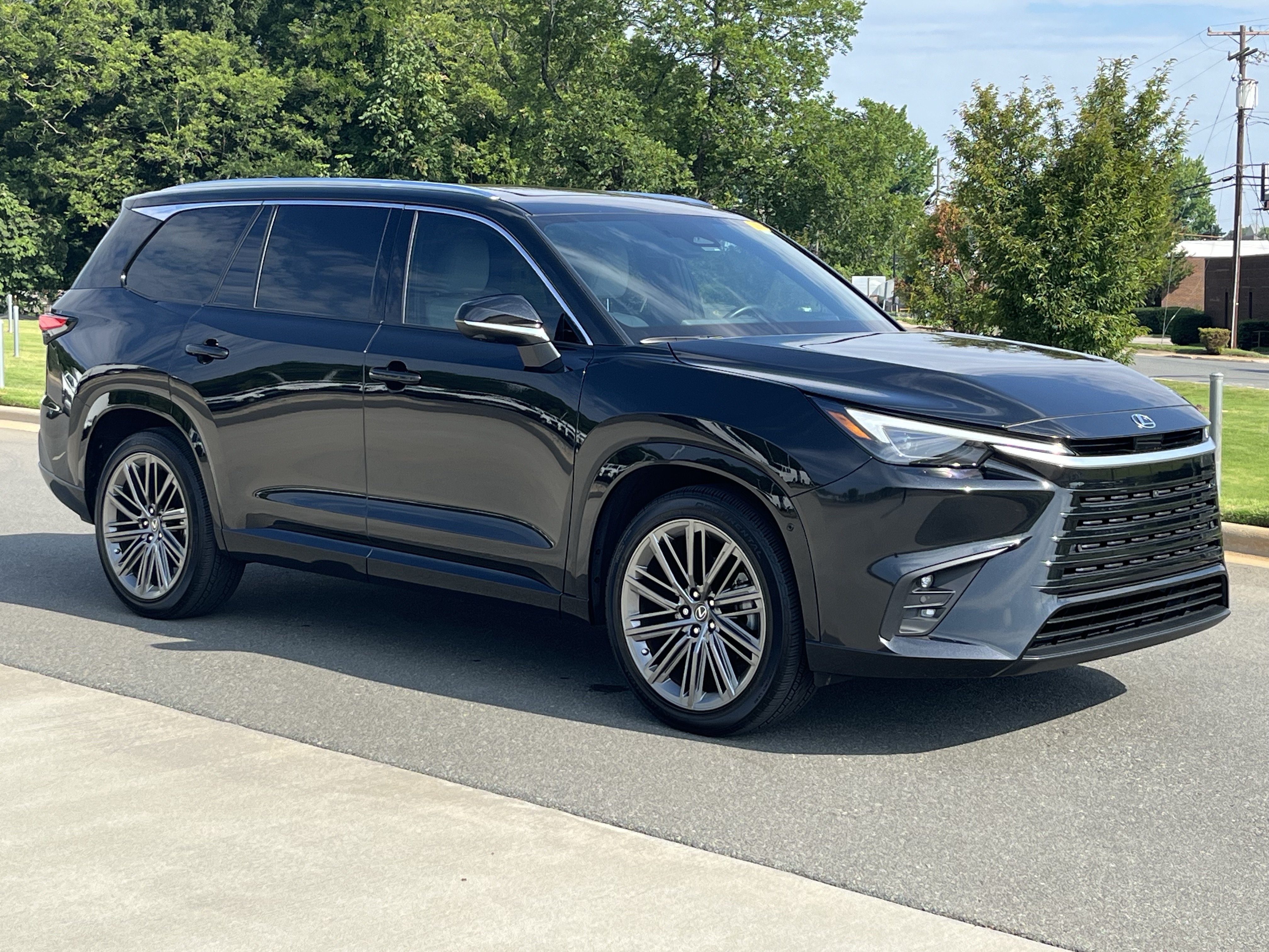 Used 2025 Lexus TX 350 AWD w/ Technology Package image 1