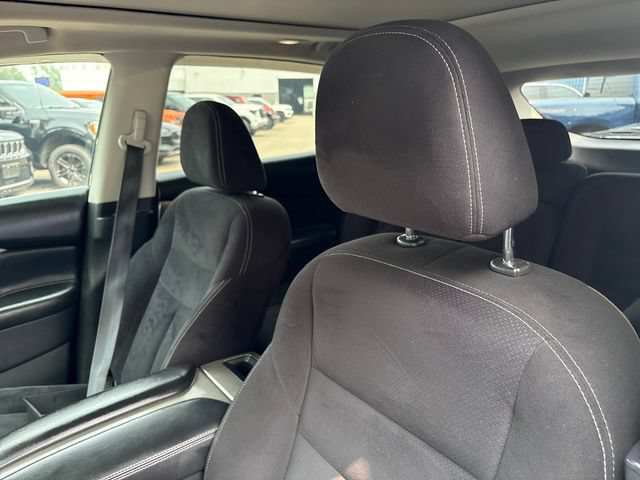 Used 2018 Nissan Murano SV AWD/4WD image 9