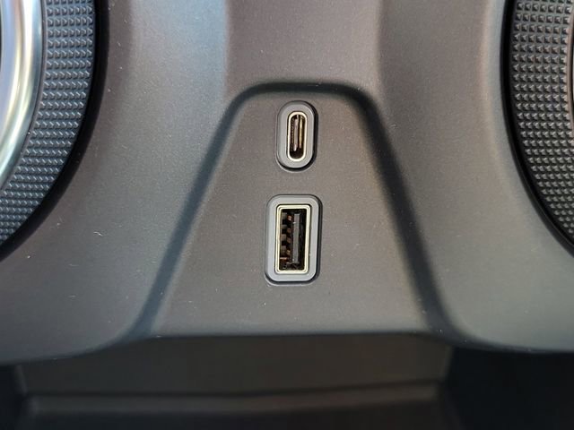 Used 2023 Chevrolet Blazer LT FWD image 26