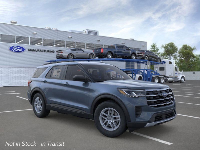 New 2026 Ford Explorer Active image 2