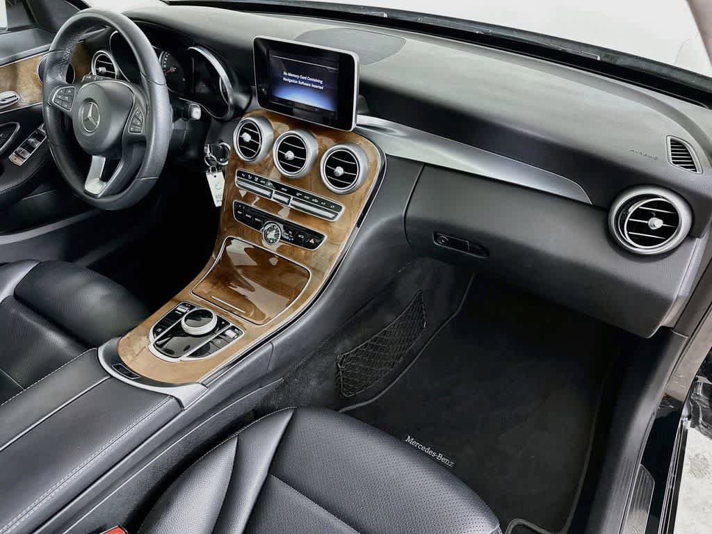 Used 2017 Mercedes-Benz C 300 Sedan image 32