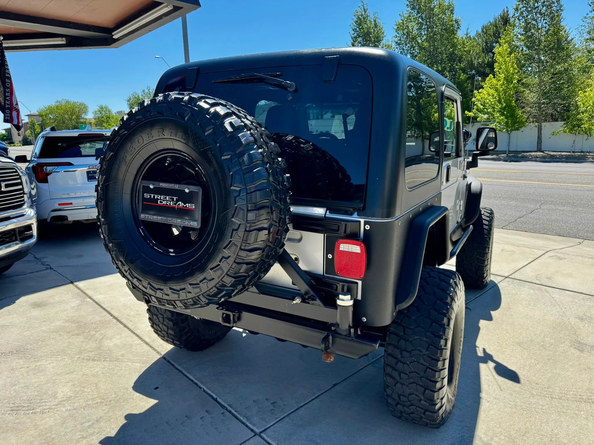 Used 2006 Jeep Wrangler Rubicon AWD/4WD image 3