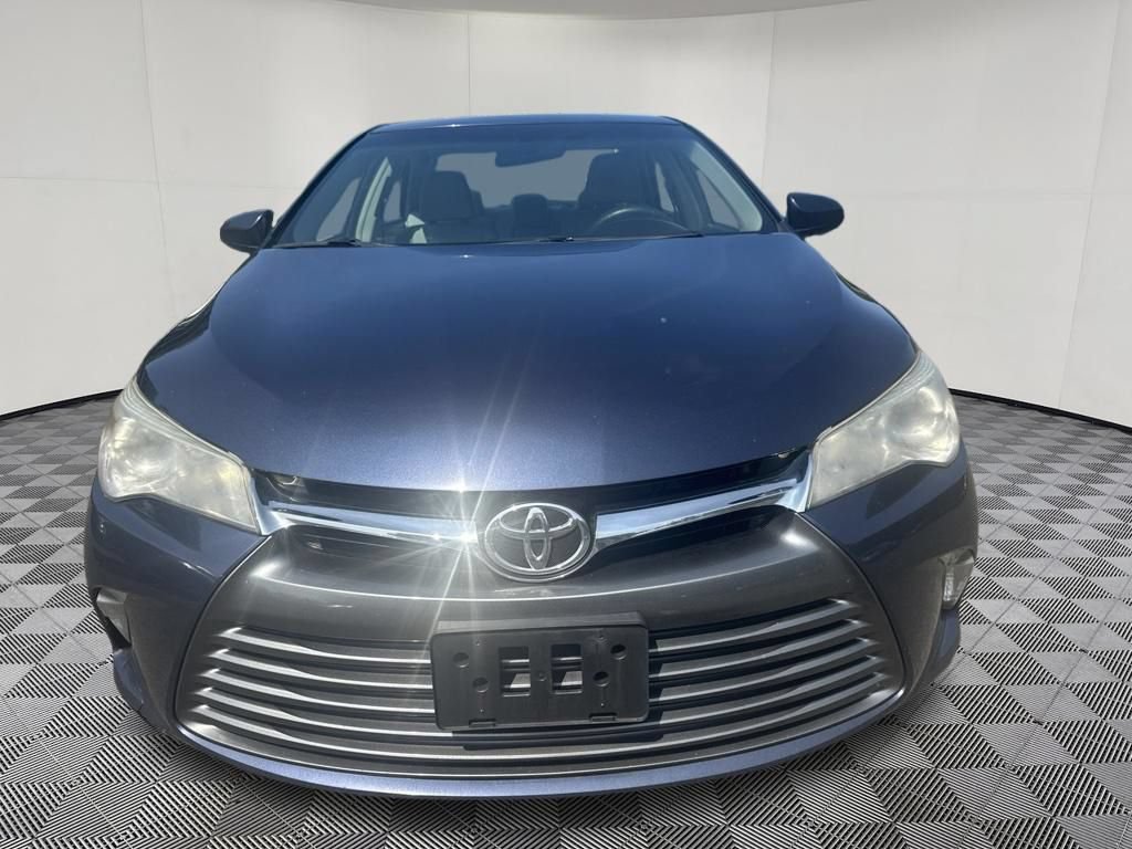 Used 2017 Toyota Camry LE FWD image 5