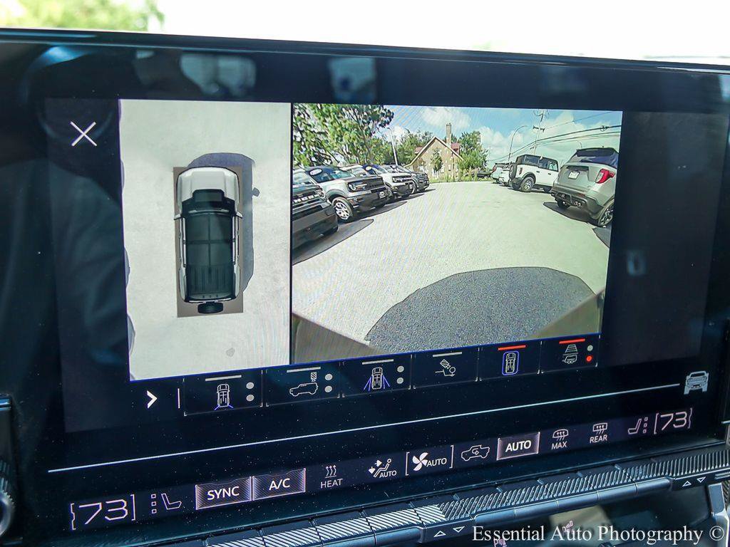Used 2024 GMC Hummer EV 3X AWD/4WD image 18