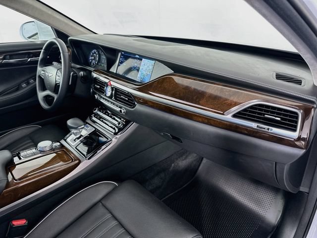 Used 2018 Genesis G90 3.3T Premium RWD image 30