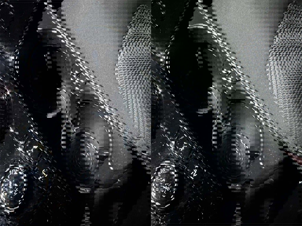 Used 2023 Kia Sportage LX image 32