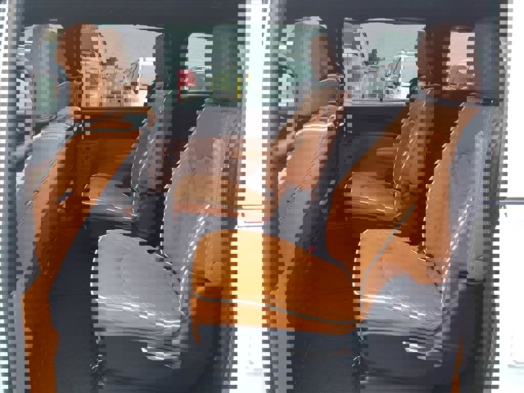 New 2026 Chrysler Pacifica Pinnacle image 6