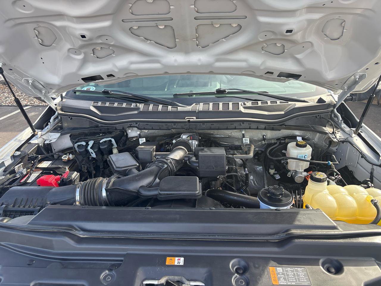 Used 2022 Ford F250 XL w/ Power Equipment Group image 31