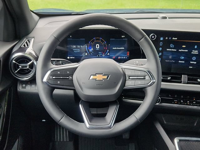 New 2027 Chevrolet Equinox LT w/ LPO, Floor Liner Package FWD image 21
