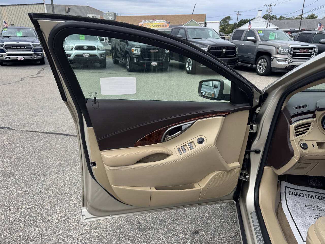 Used 2013 Buick LaCrosse FWD image 17