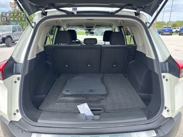 Used 2023 Nissan Rogue SV AWD/4WD image 12