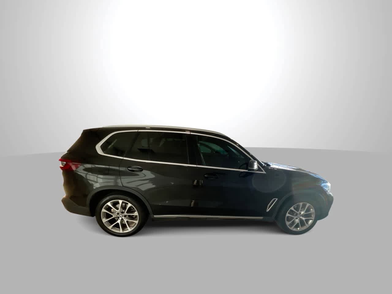Used 2021 BMW X5 xDrive40i w/ Premium Package 2 AWD/4WD image 9