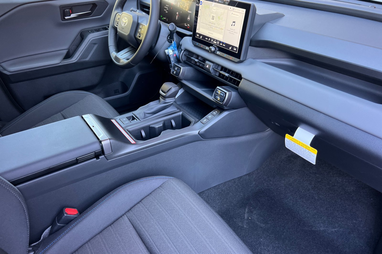 New 2026 Toyota RAV4 SE w/ Weather Package AWD/4WD image 18