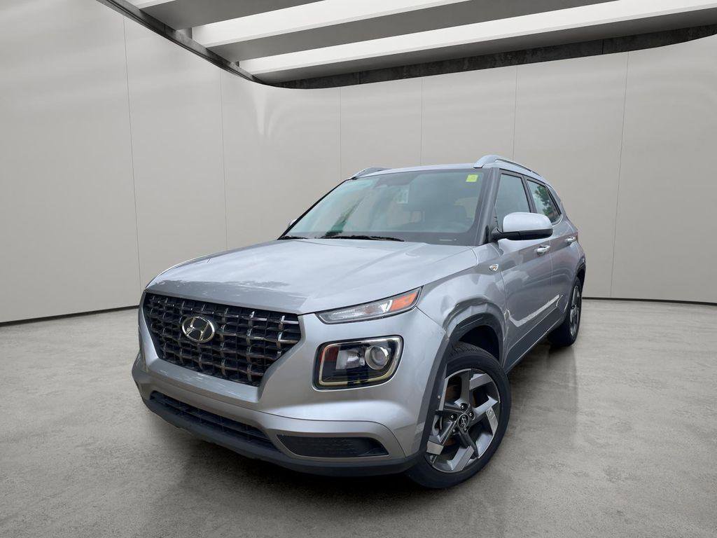 Used 2025 Hyundai Venue SEL