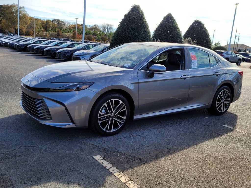 New 2026 Toyota Camry XLE AWD/4WD image 3