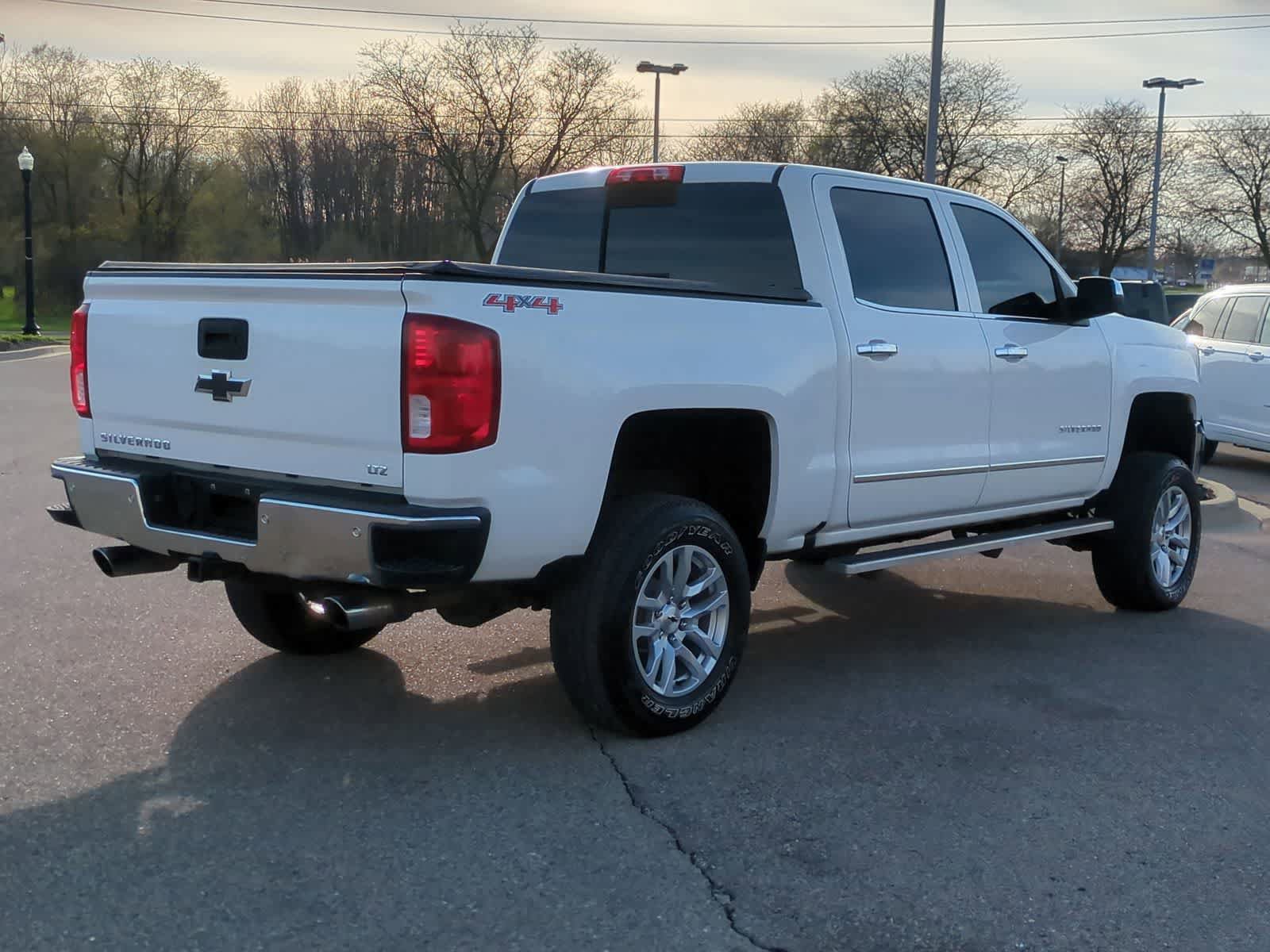 Used 2017 Chevrolet Silverado 1500 LTZ w/ Sport Package AWD/4WD image 15