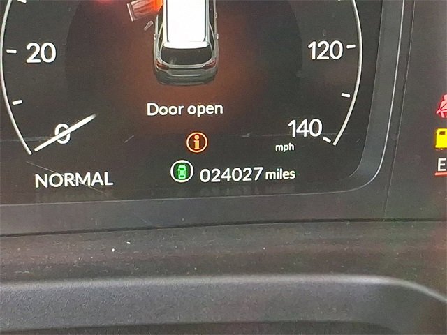 Used 2023 Honda Pilot Elite image 23