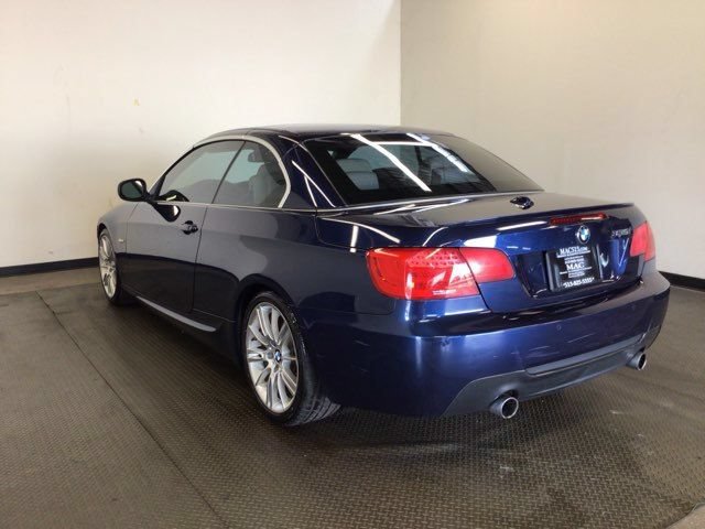 Used 2012 BMW 335i Convertible RWD image 4