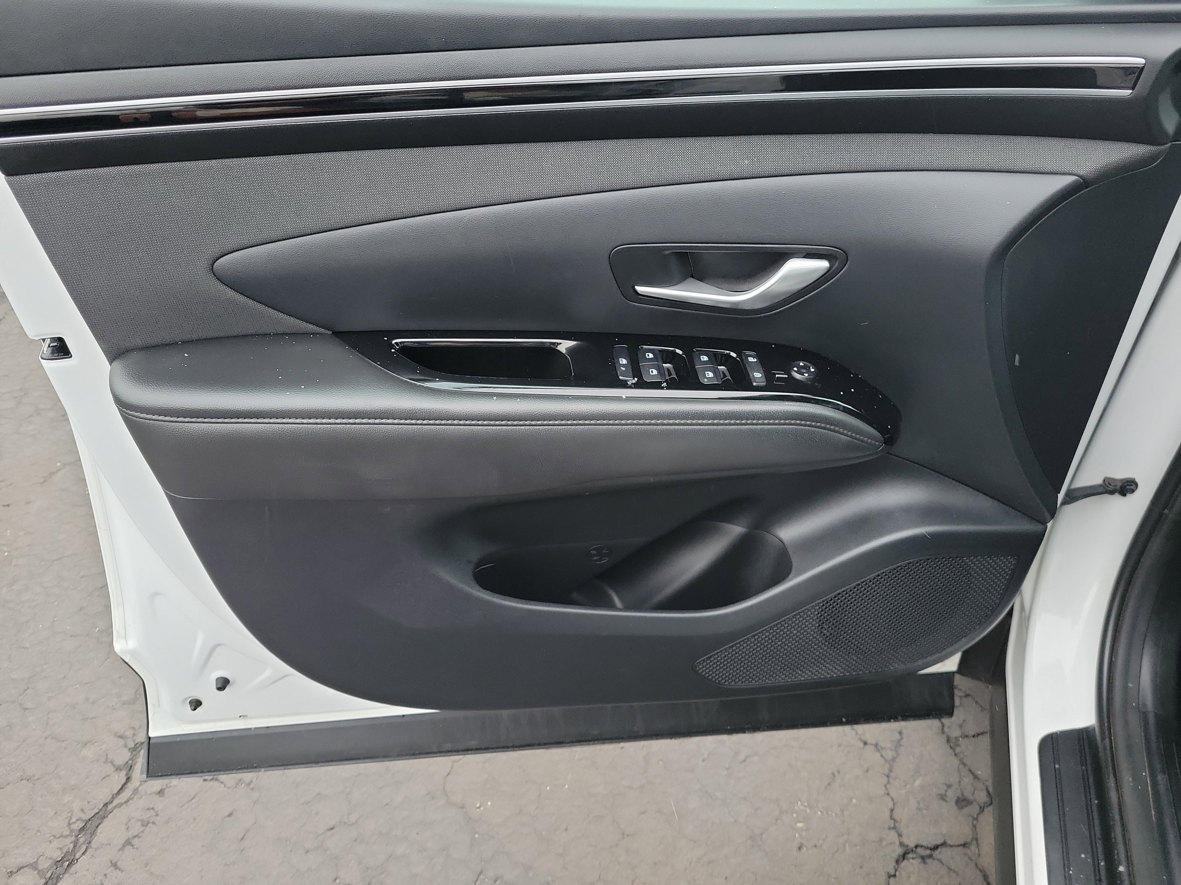 Used 2022 Hyundai Tucson SEL image 17