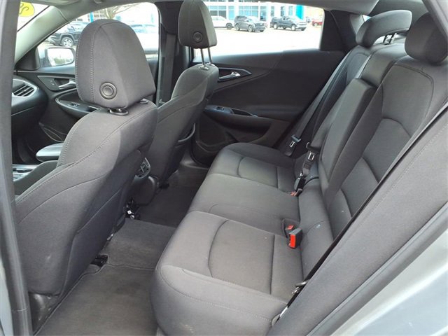 Used 2023 Chevrolet Malibu LT image 9