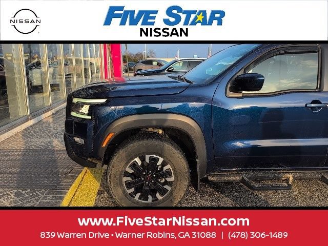 Used 2022 Nissan Frontier PRO-4X w/ Technology Package AWD/4WD image 5