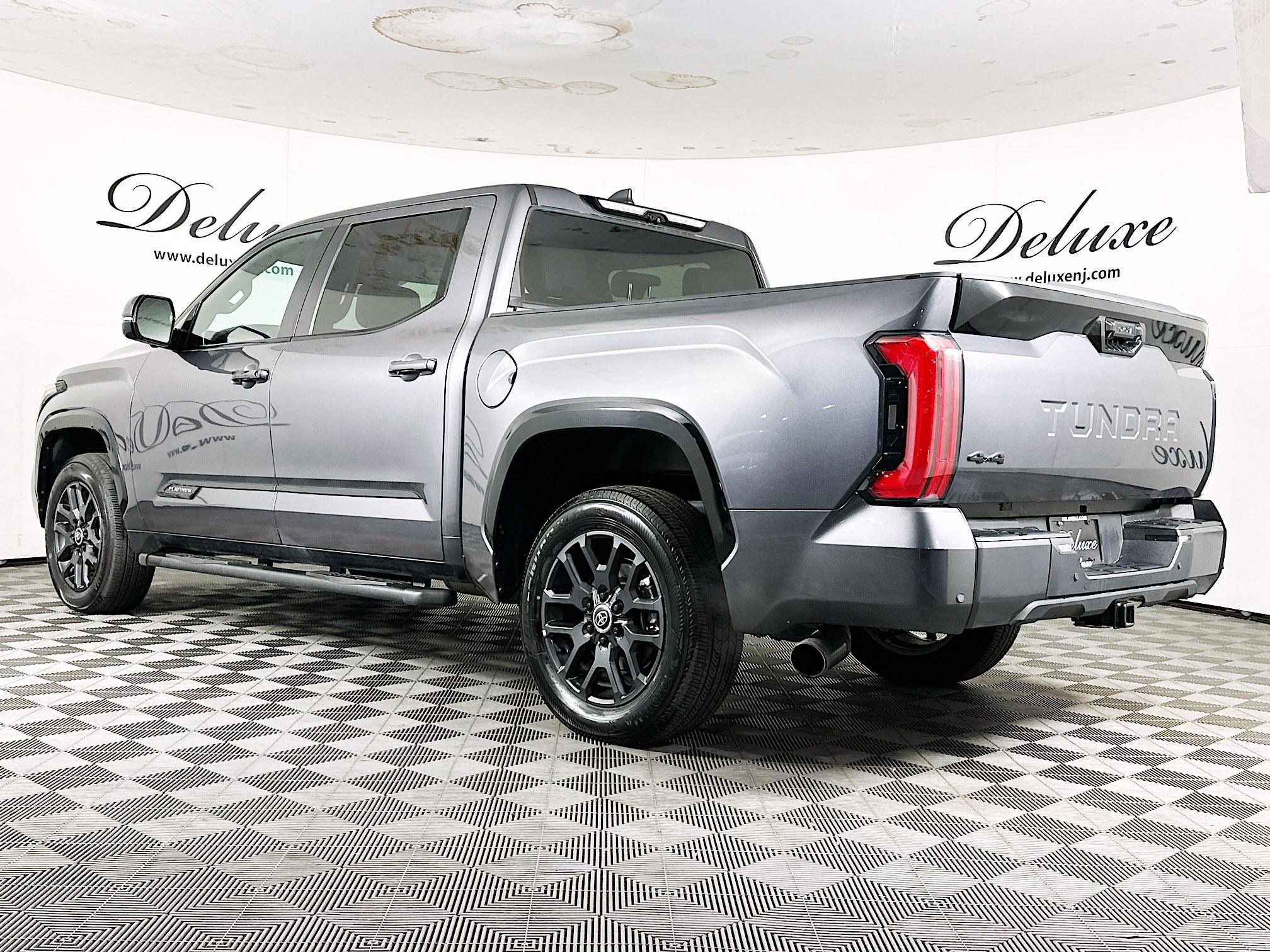 Used 2024 Toyota Tundra Platinum AWD/4WD image 4