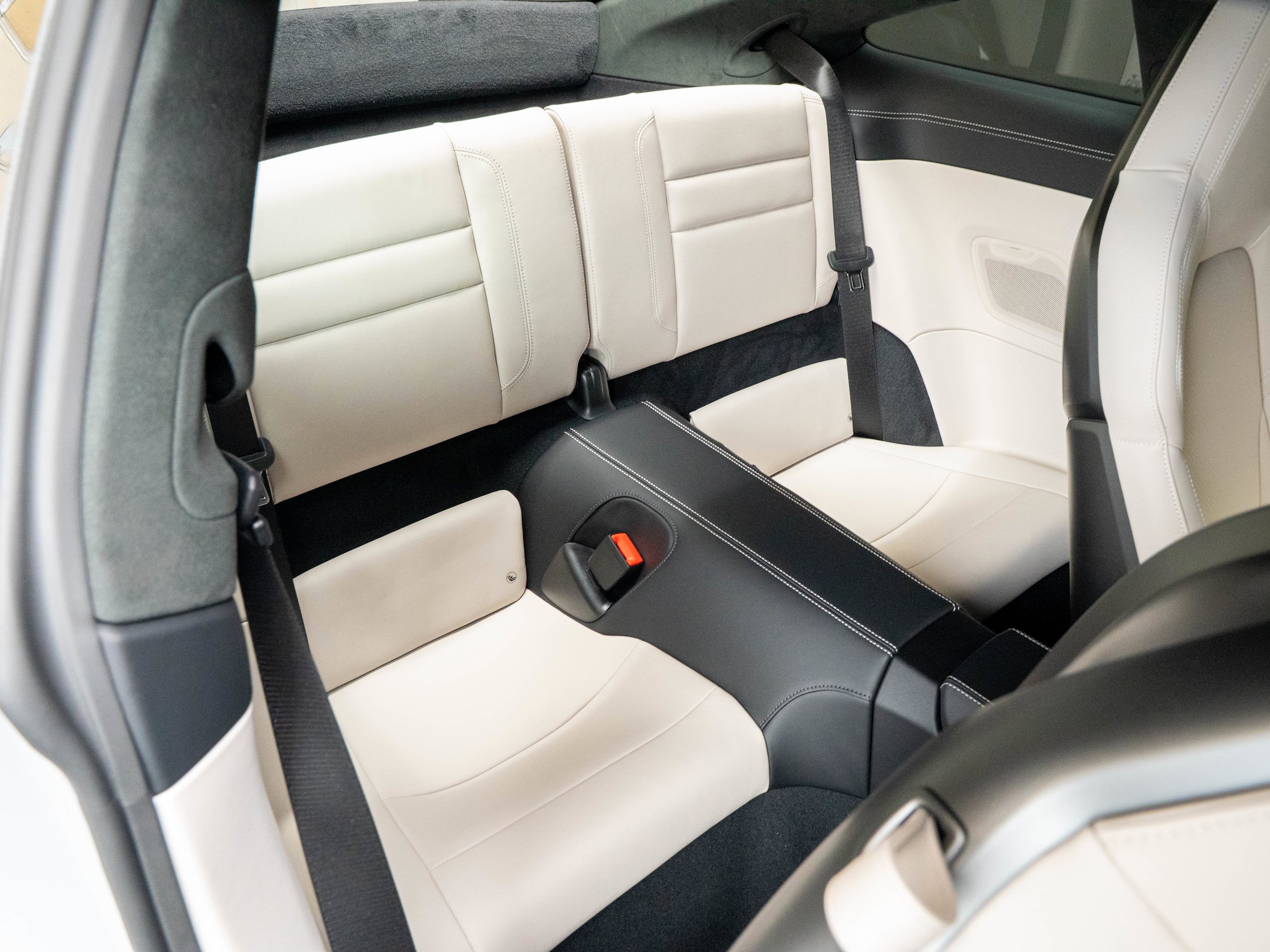 Certified 2026 Porsche 911 GT3 RWD image 38